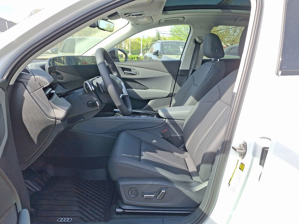 New 2026 Audi Q3 quattro 2.0T AWD/4WD image 6