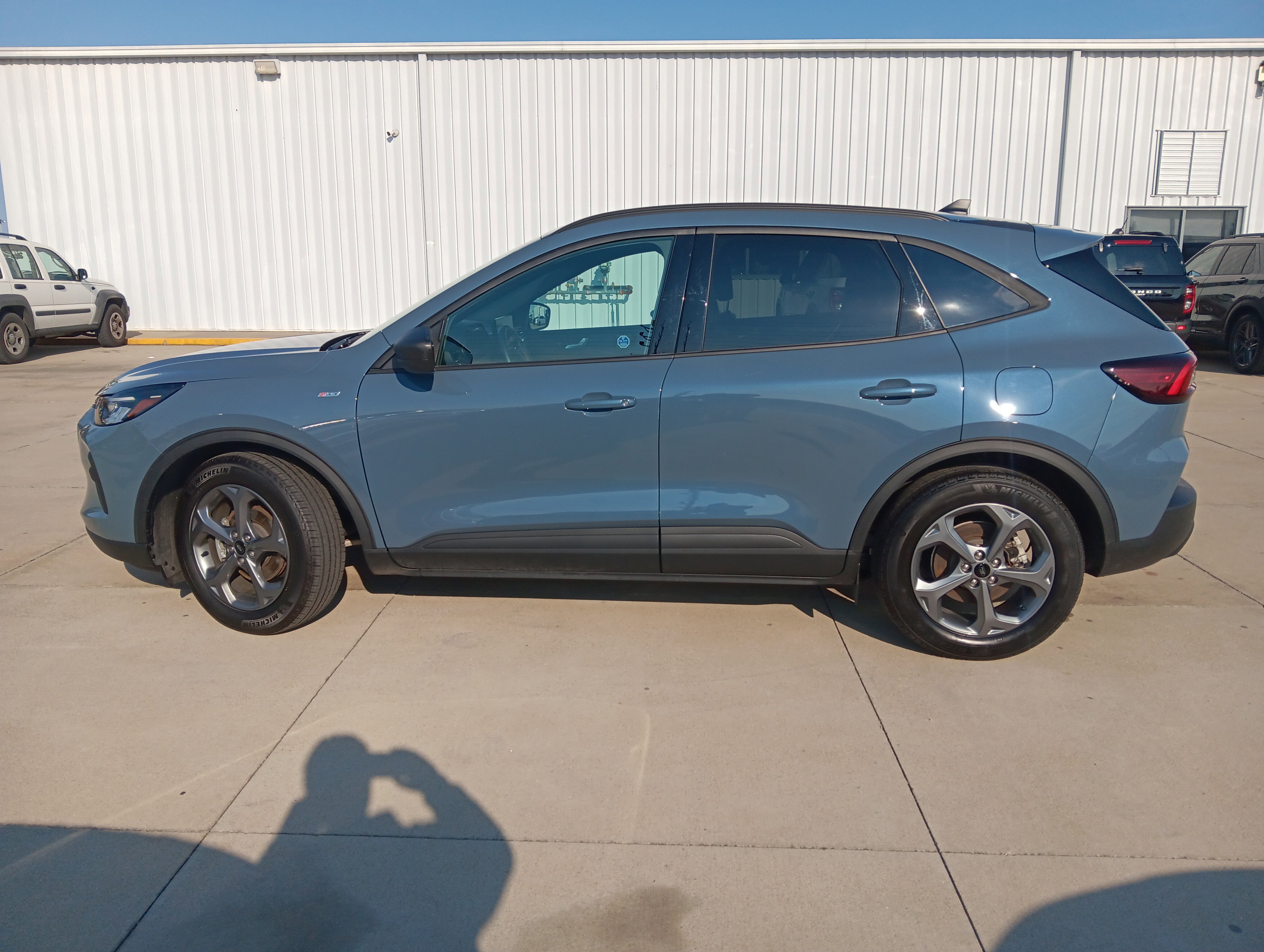 Used 2025 Ford Escape ST-Line w/ Tech Pack #1 image 8