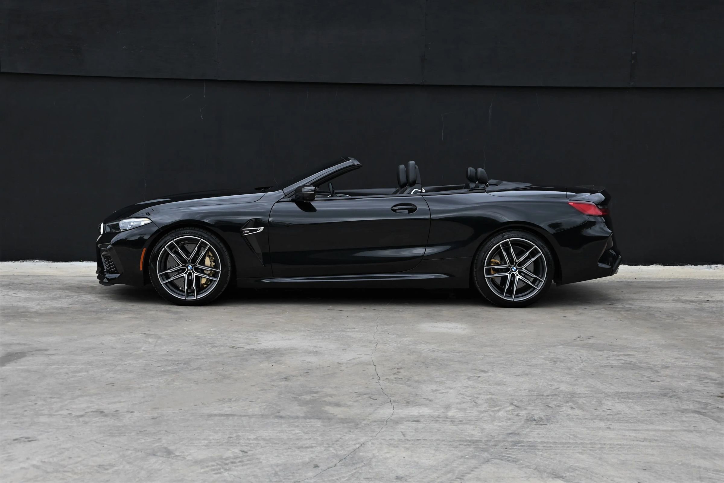 Used 2020 BMW M8 Convertible 2D w/ M Carbon Exterior Package image 11