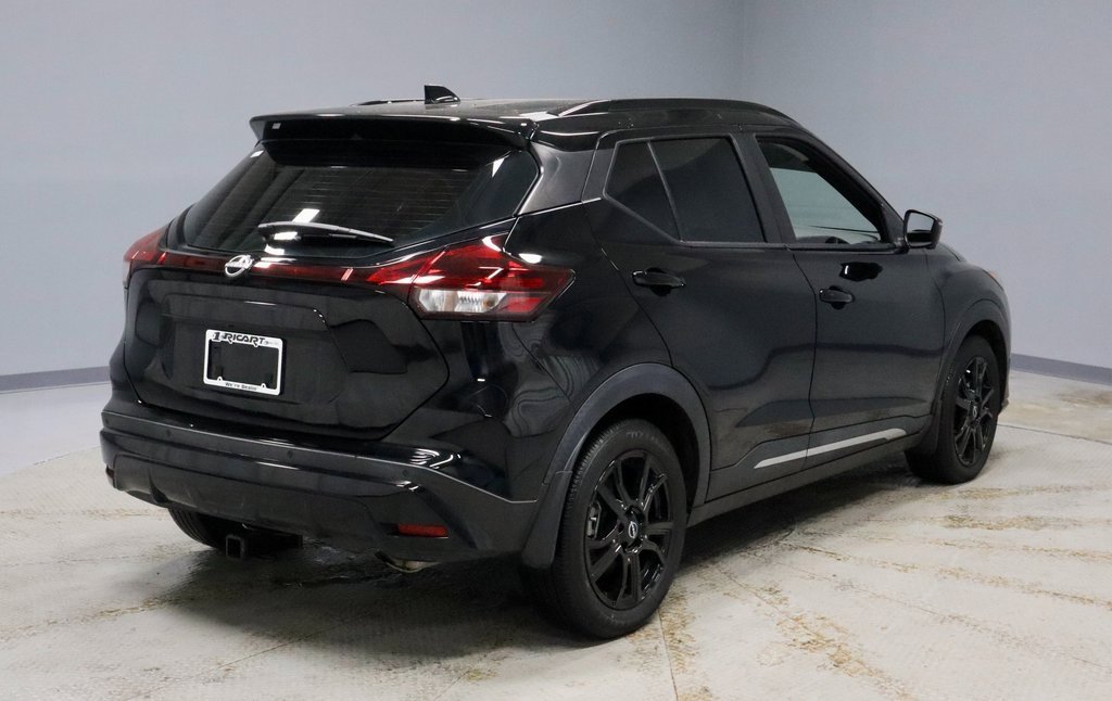 Certified 2023 Nissan Kicks SR image 10