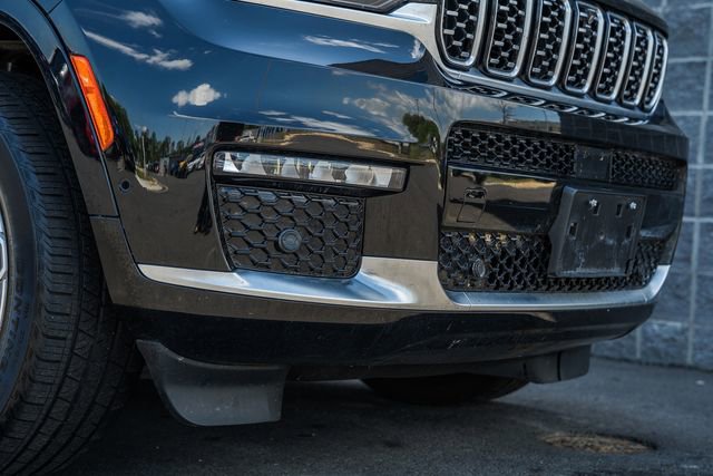 Used 2023 Jeep Grand Cherokee L Summit AWD/4WD image 22