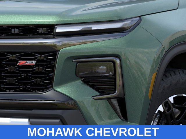 New 2027 Chevrolet Traverse Z71 w/ Driver Confidence Package AWD/4WD image 10