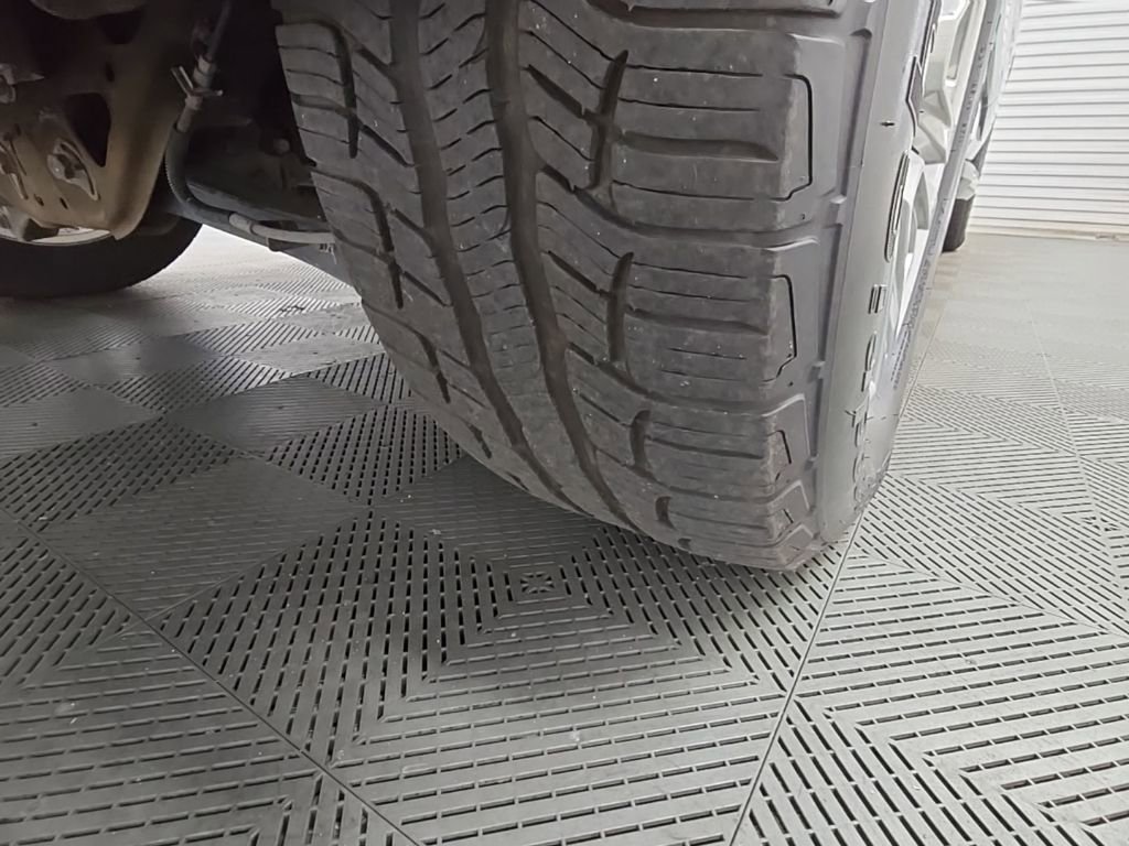 Used 2024 GMC Yukon XL Denali image 56