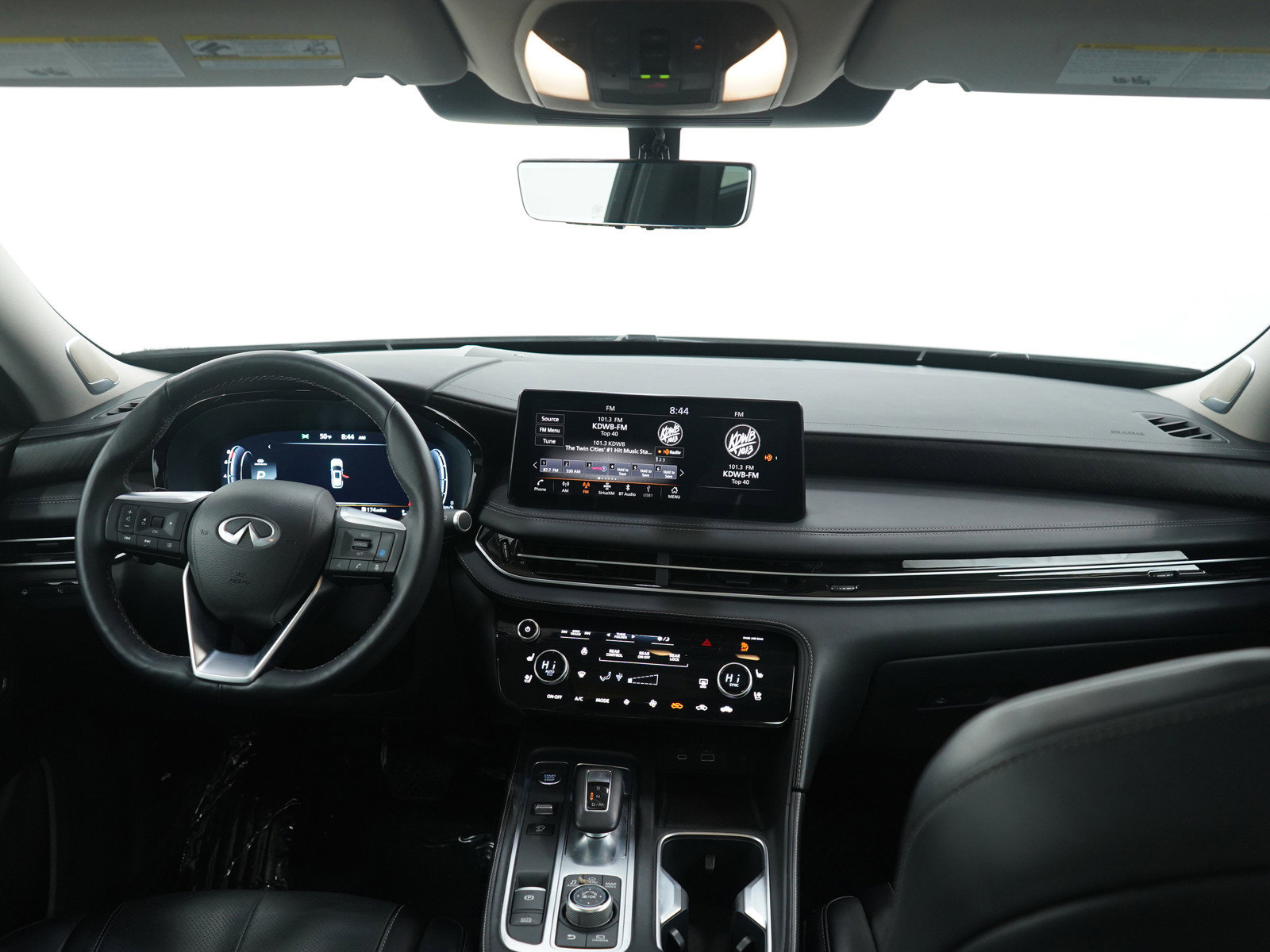 Used 2024 INFINITI QX60 Sensory image 14