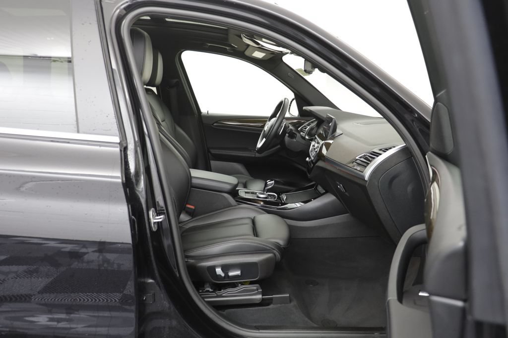 Used 2022 BMW X3 xDrive30i AWD/4WD image 18