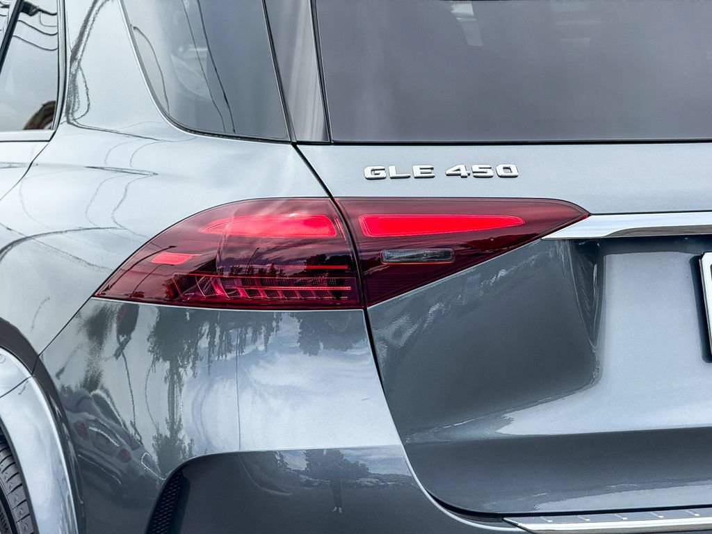 New 2026 Mercedes-Benz GLE 450 4MATIC image 9