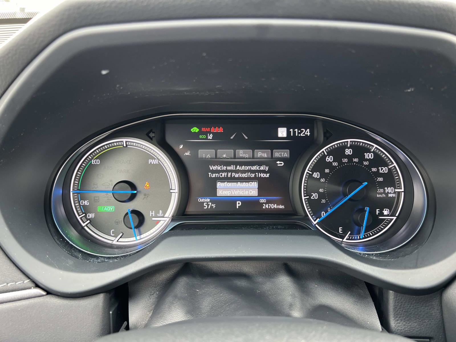 Used 2024 Toyota Venza XLE image 11