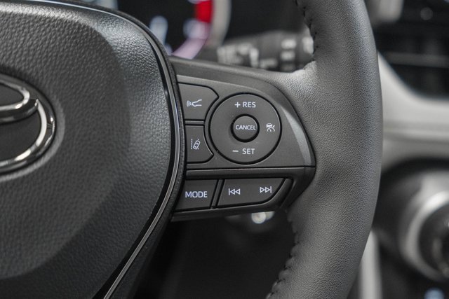 New 2025 Toyota RAV4 XLE image 29