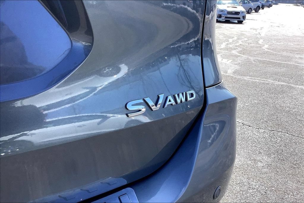 Used 2020 Nissan Rogue SV AWD/4WD image 7