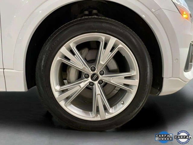 Used 2023 Audi Q8 Premium Plus w/ Premium Plus Package image 32
