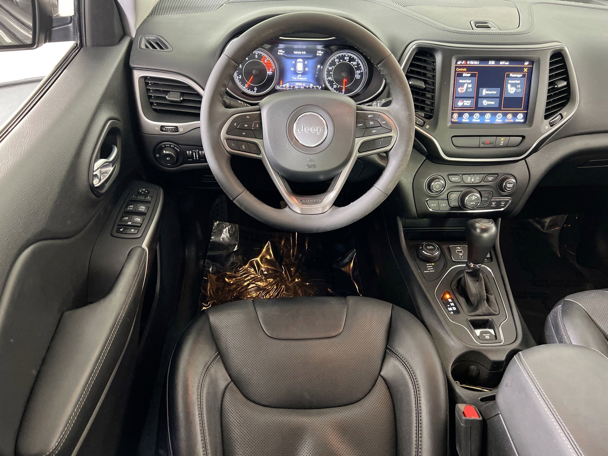 Used 2022 Jeep Cherokee Latitude Lux AWD/4WD image 21