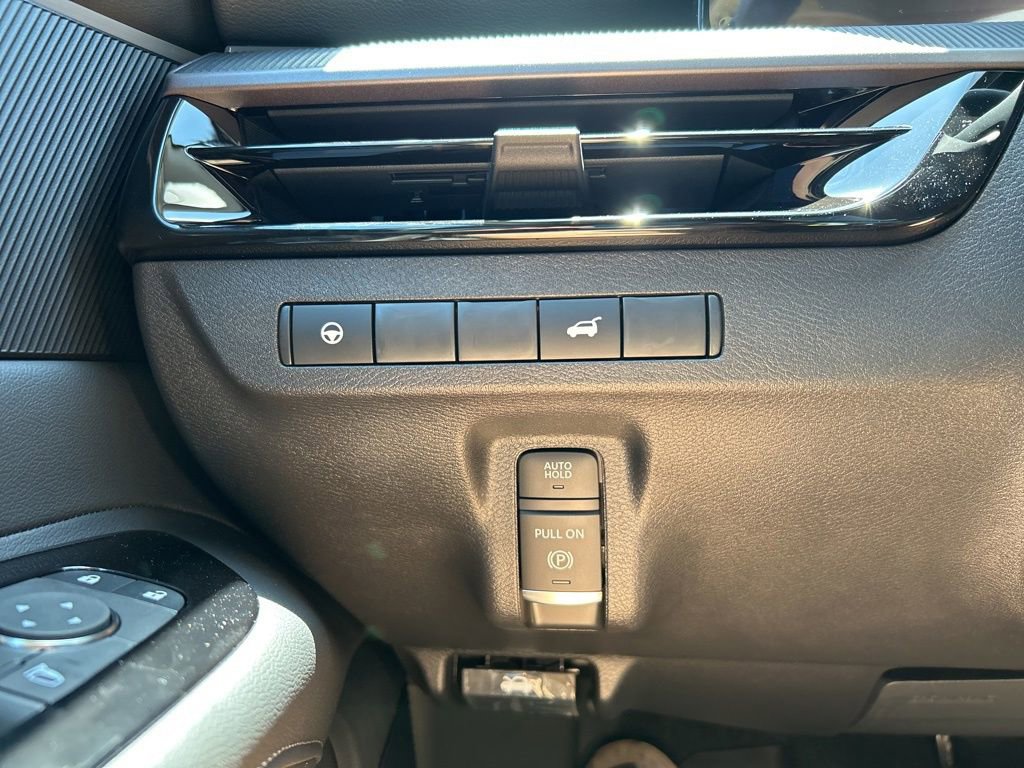 New 2025 Nissan Murano SV image 25