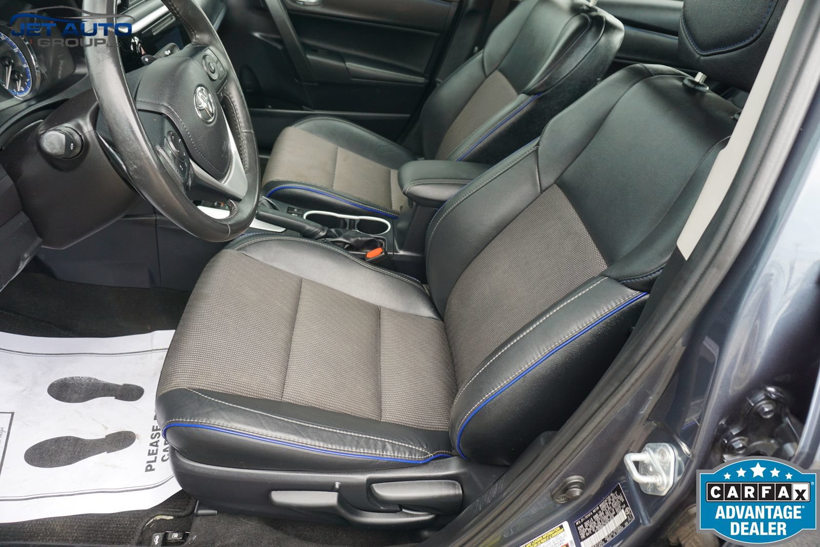 Used 2017 Toyota Corolla SE FWD image 25