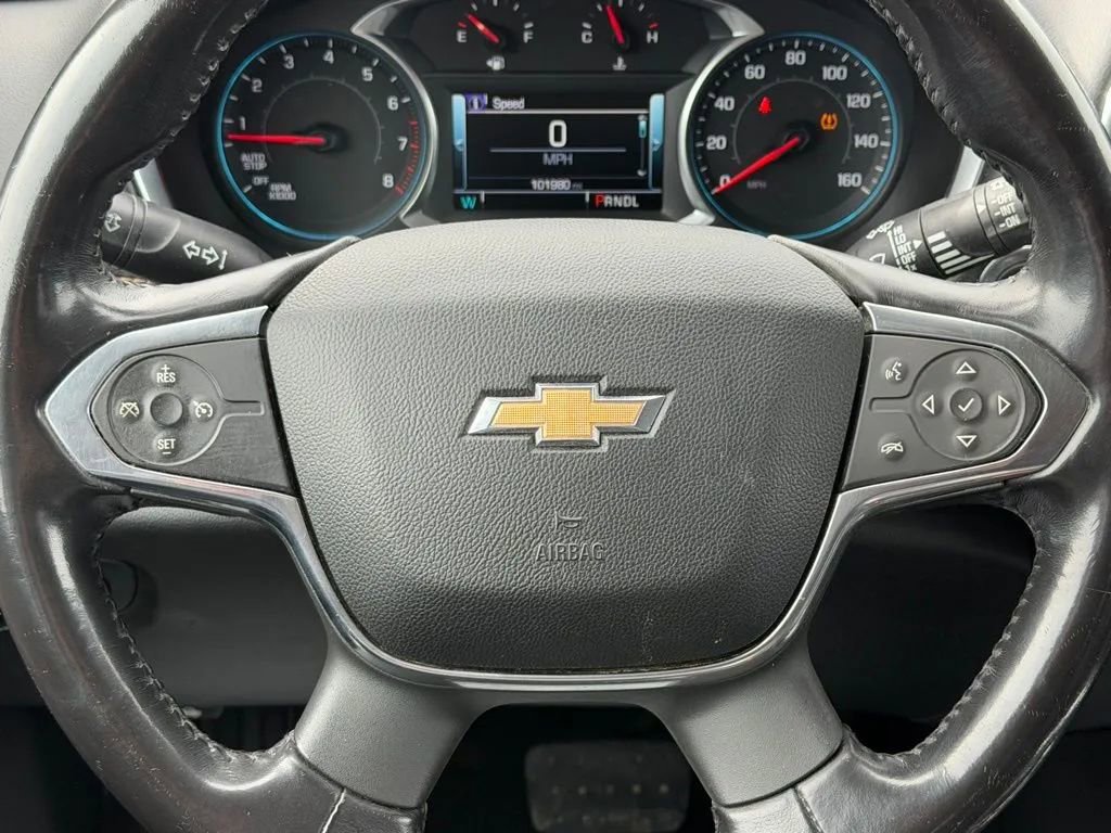 Used 2018 Chevrolet Traverse LT FWD image 18