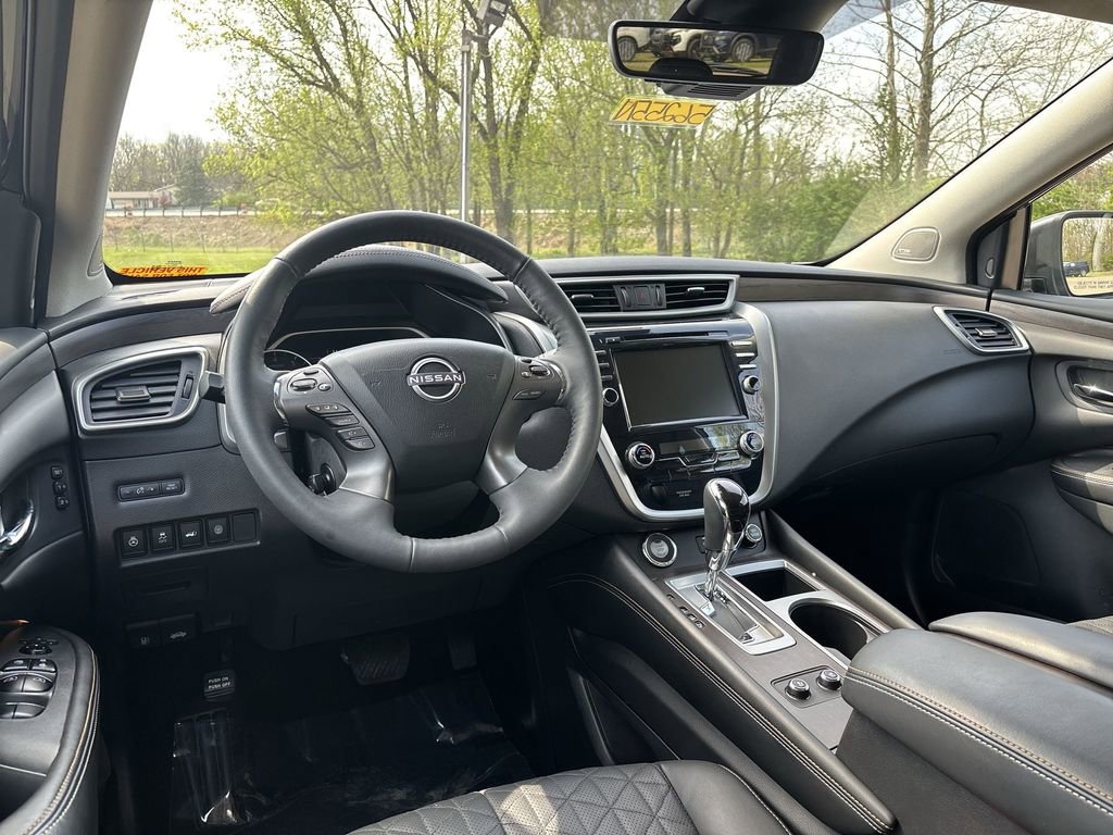 Certified 2024 Nissan Murano Platinum w/ Cargo Package image 19