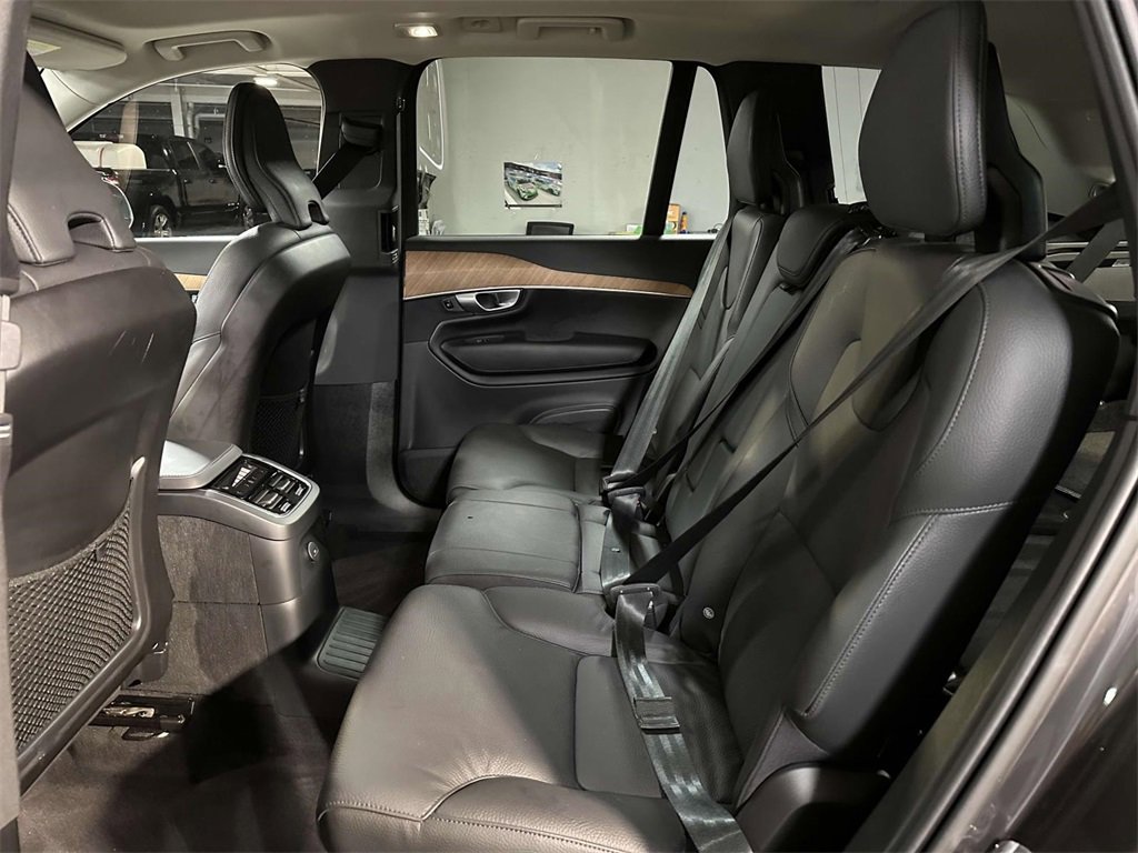Used 2024 Volvo XC90 T8 Plus image 13