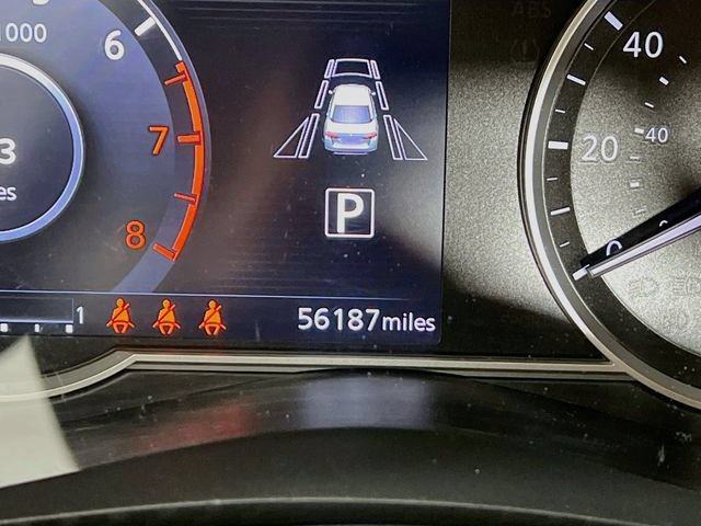 Used 2024 Nissan Versa SR FWD image 15