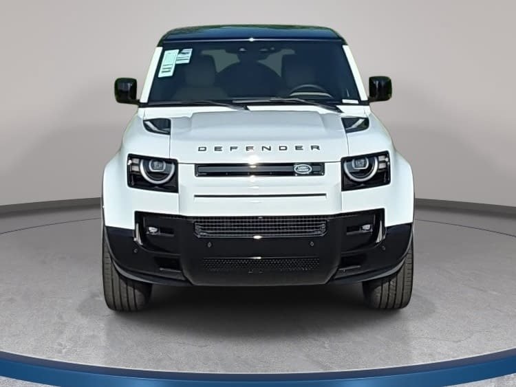 New 2026 Land Rover Defender 110 X-Dynamic SE AWD/4WD image 2