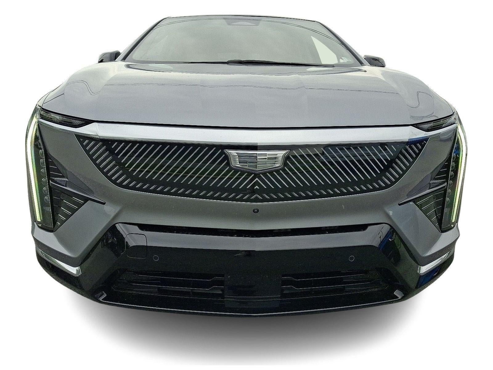 New 2027 Cadillac Optiq Luxury w/ LPO, Floor Liner Package AWD/4WD image 8