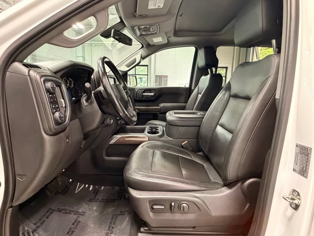 Used 2019 Chevrolet Silverado 1500 RST AWD/4WD image 31