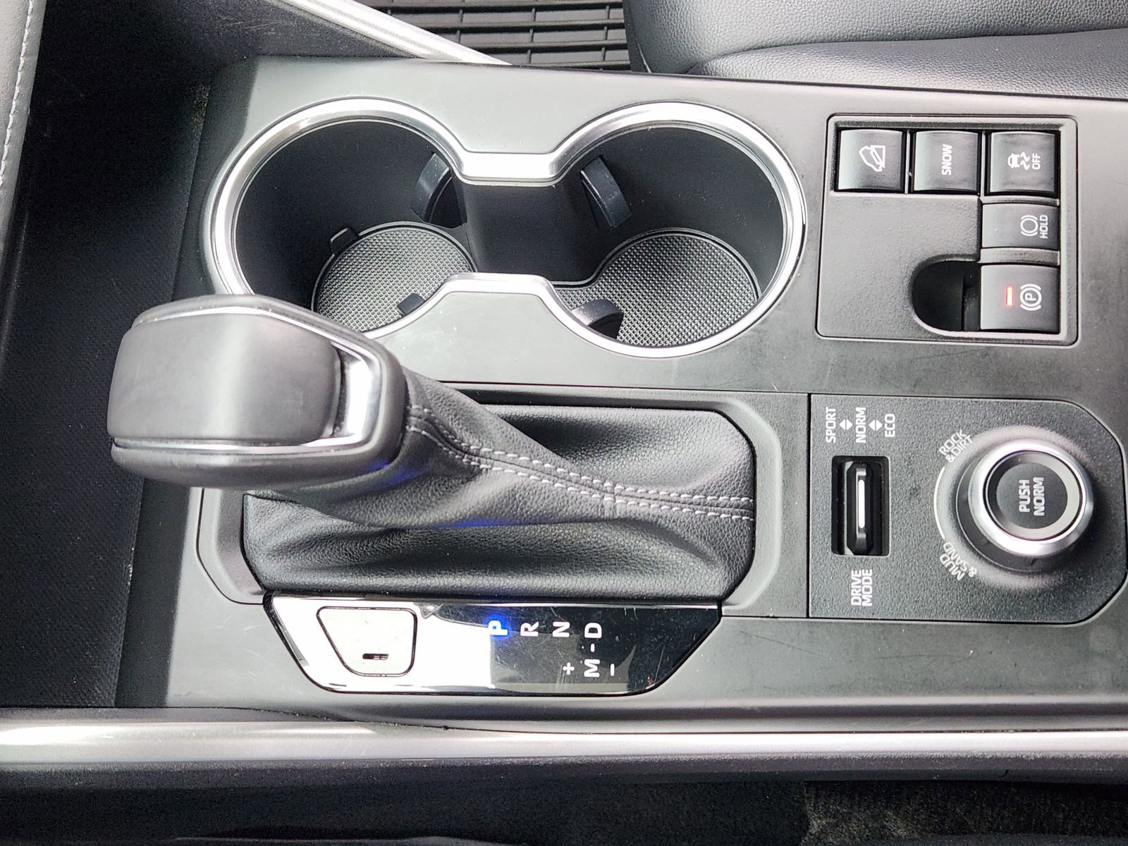 Used 2023 Toyota Highlander XSE image 23