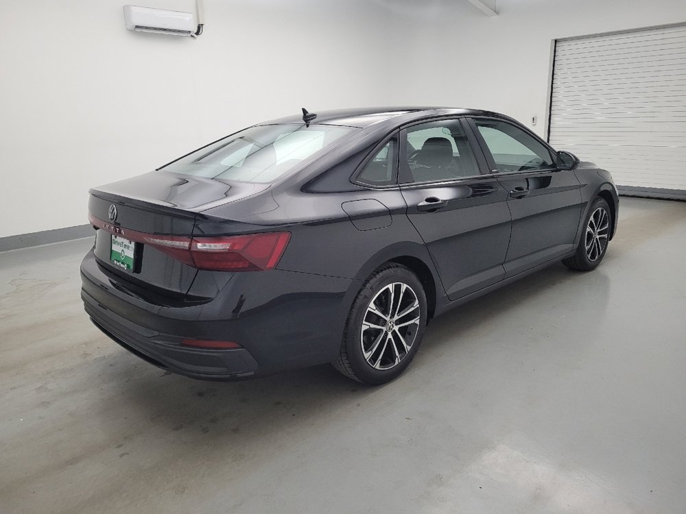 Used 2025 Volkswagen Jetta Sport FWD image 10