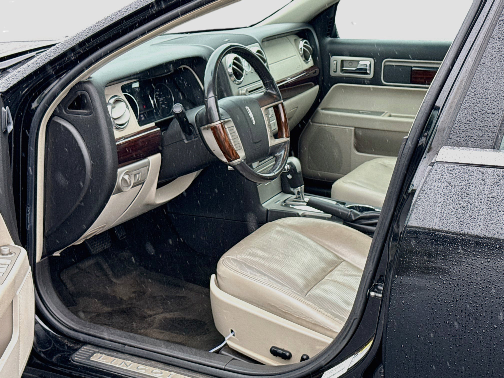 Used 2008 Lincoln MKZ FWD image 11