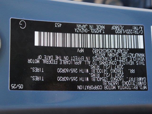 Used 2025 Toyota Land Cruiser w/ Premium Package image 28