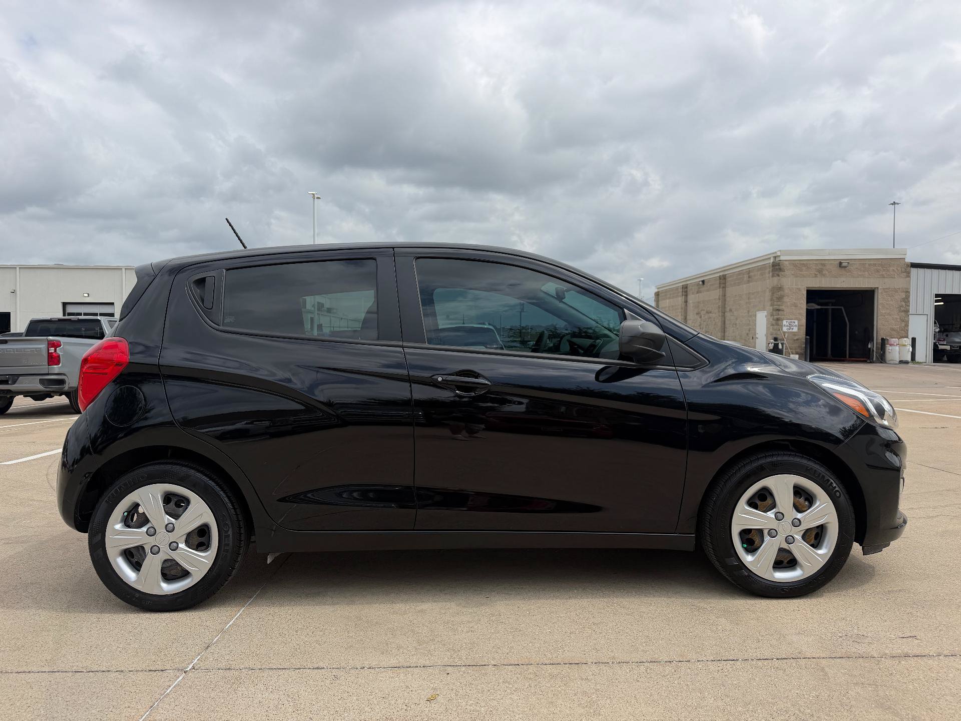 Used 2022 Chevrolet Spark LS FWD image 4