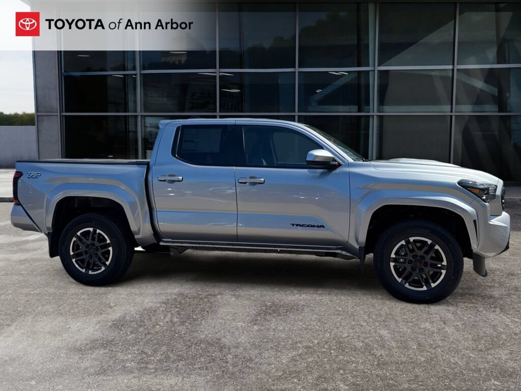 New 2026 Toyota Tacoma TRD Sport AWD/4WD image 10