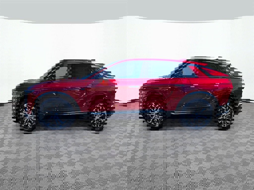 New 2026 Cadillac Lyriq Luxury image 3