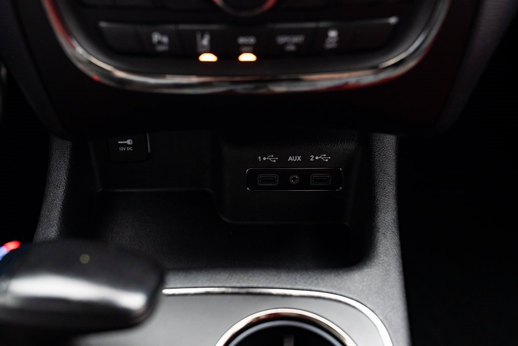 Used 2020 Dodge Durango R/T w/ Technology Group image 16