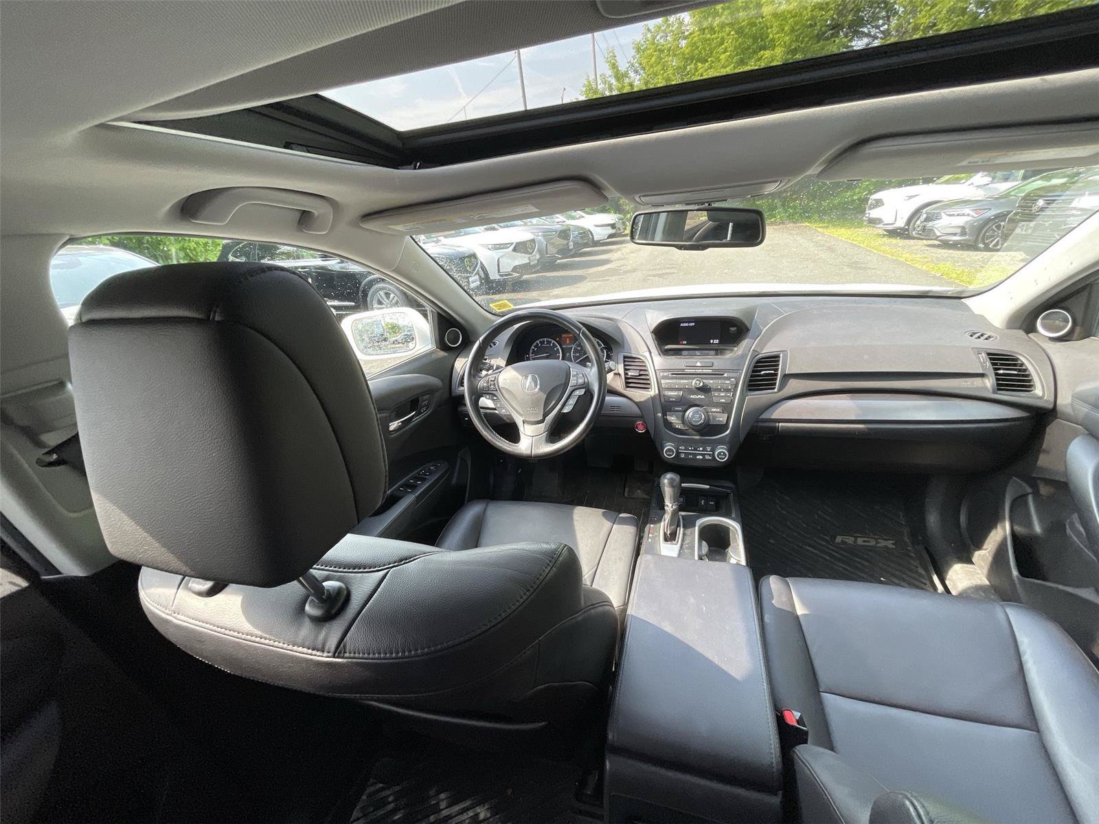 Used 2017 Acura RDX AWD image 29