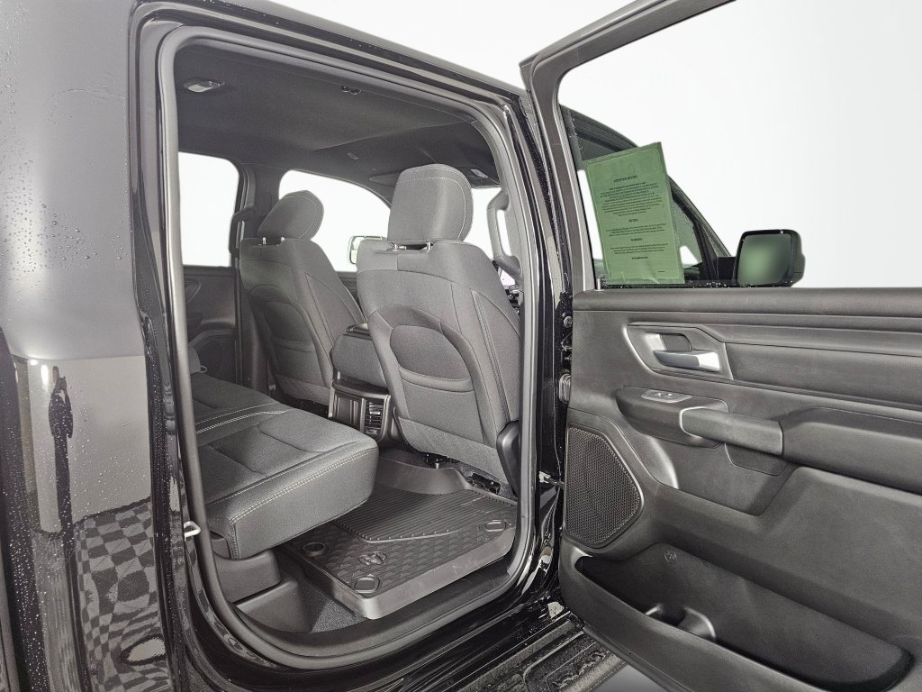 New 2026 RAM 1500 Warlock AWD/4WD image 35