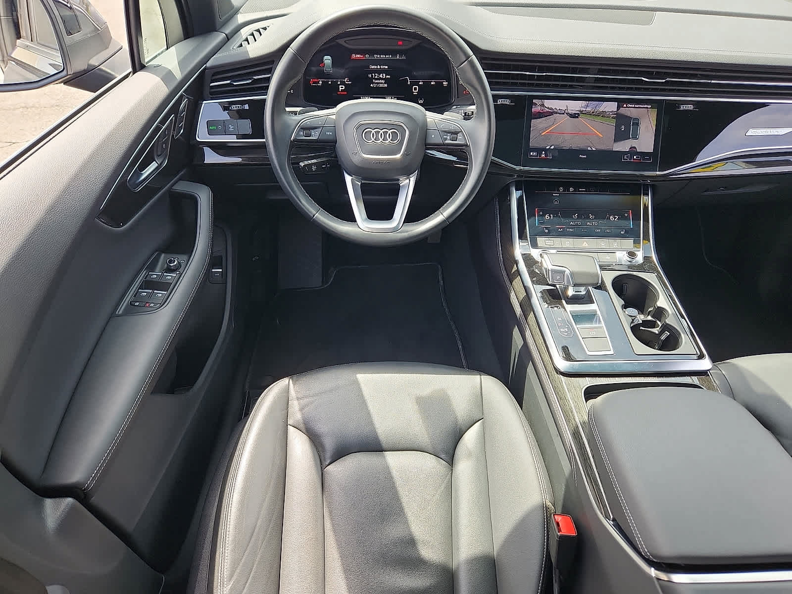 Used 2025 Audi Q7 3.0T Premium Plus AWD/4WD image 12