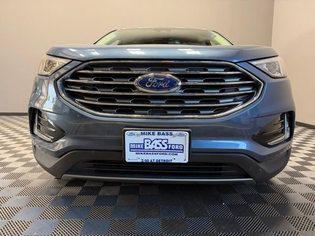 Used 2019 Ford Edge SEL w/ Equipment Group 201A AWD/4WD image 3