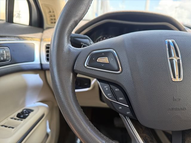 Used 2014 Lincoln MKZ w/ Equipment Group 102A Reserve FWD image 15