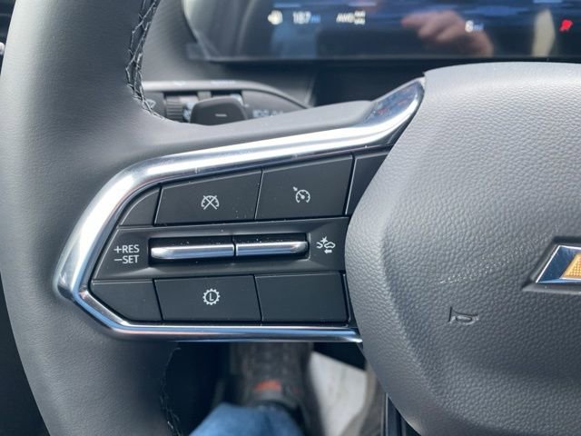 New 2026 Chevrolet Equinox LT w/ Convenience Package II image 9