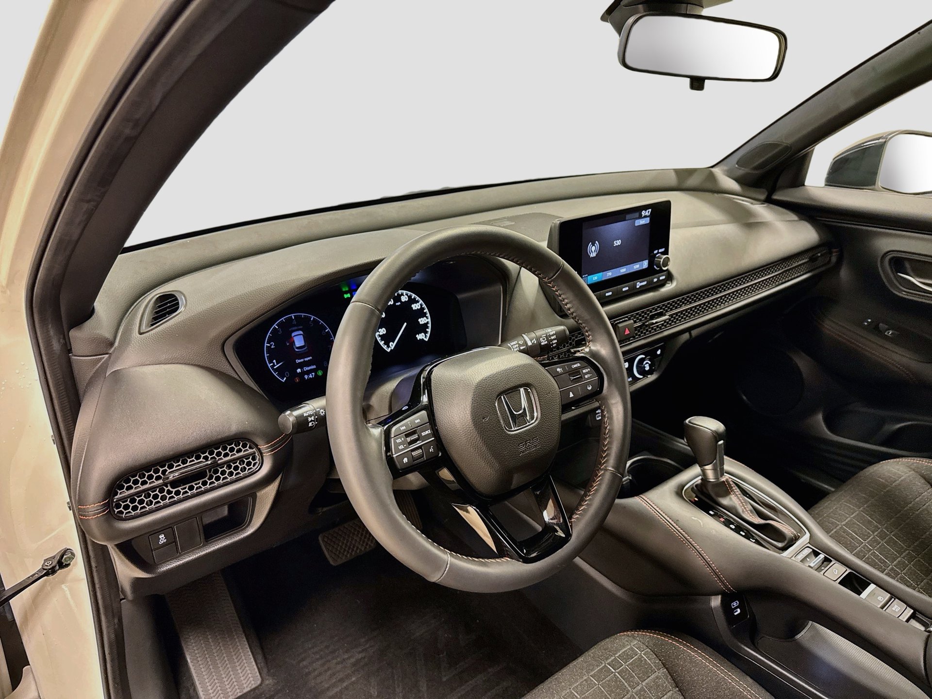 Used 2024 Honda HR-V Sport image 9