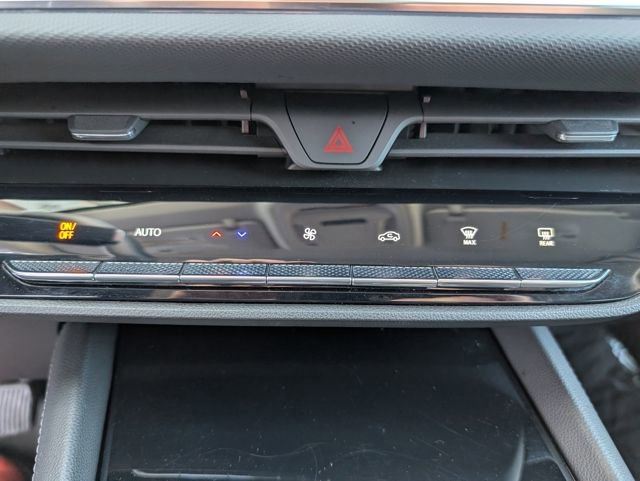 Used 2024 Buick Envision Preferred image 15