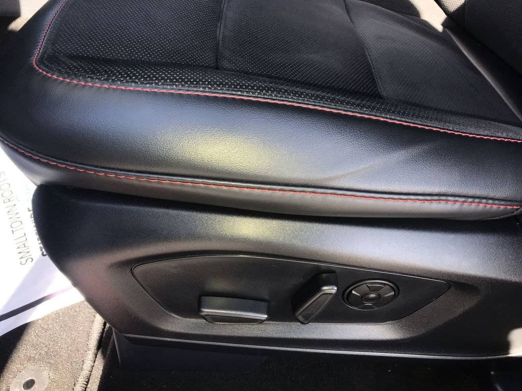 Used 2025 Ford Explorer ST w/ Sun And Sound Package image 12