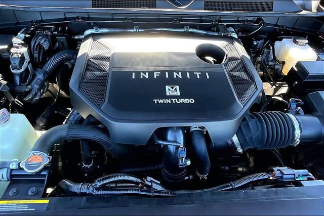 Certified 2025 INFINITI QX80 Sensory image 10