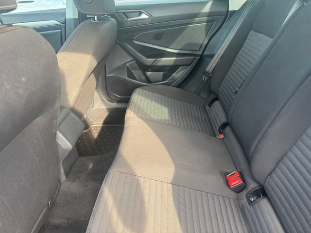 Used 2022 Volkswagen Jetta S FWD image 26