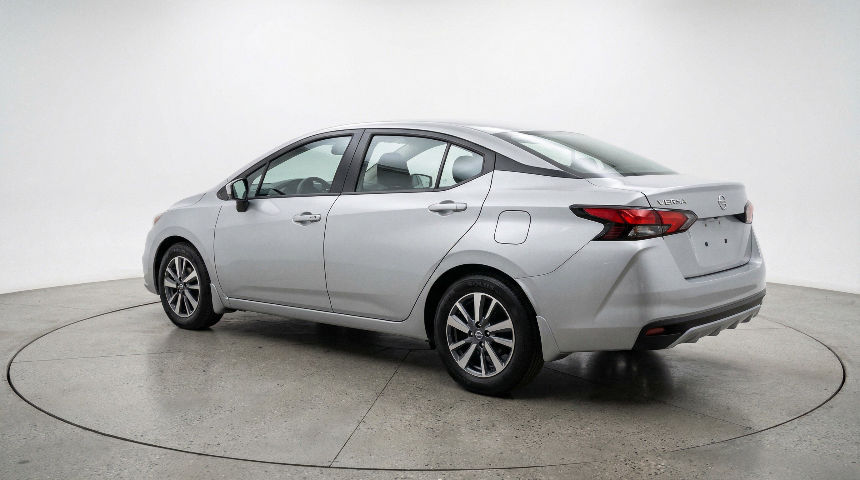 Used 2025 Nissan Versa SV FWD image 6