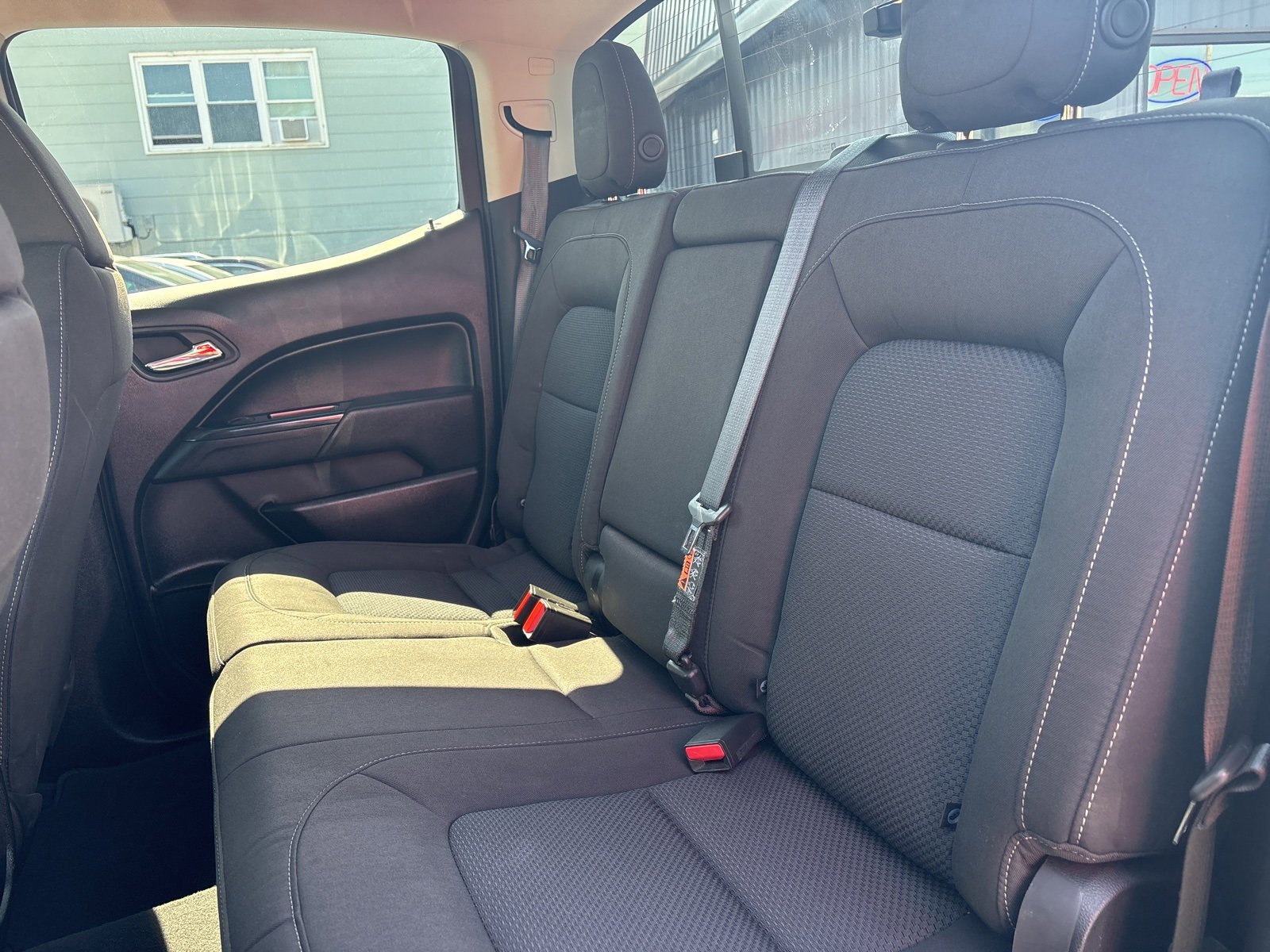 Used 2019 Chevrolet Colorado LT w/ LT Convenience Package image 14