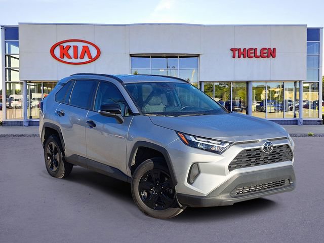 Used 2023 Toyota RAV4 XLE image 1