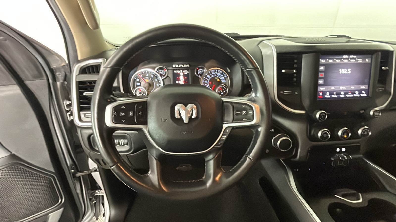 Used 2019 RAM 1500 Big Horn RWD image 18