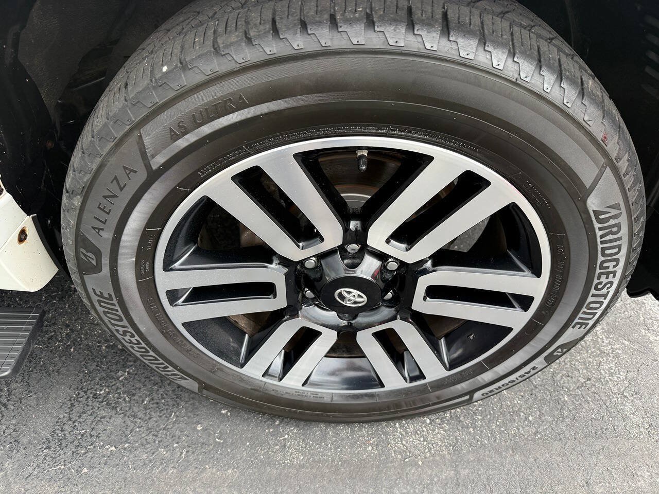 Used 2016 Toyota 4Runner Limited AWD/4WD image 97