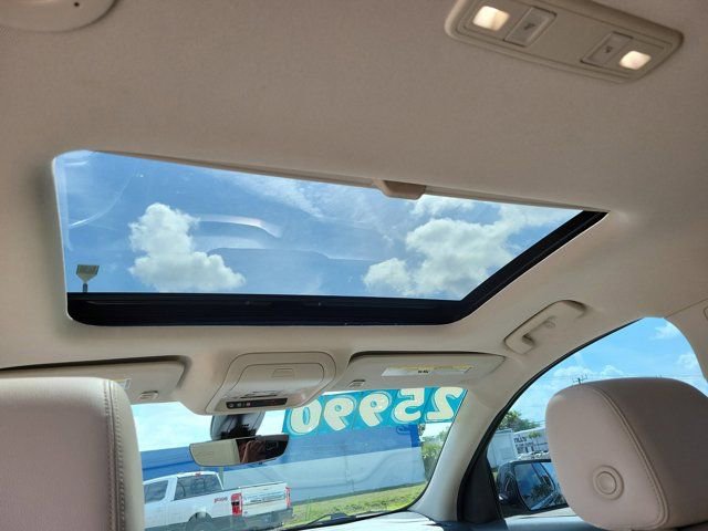 Used 2021 GMC Acadia Denali w/ Denali Technology Package image 24