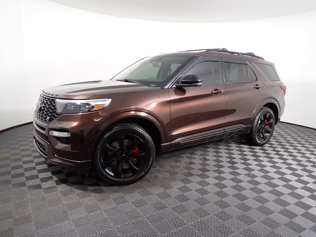 Used 2020 Ford Explorer ST w/ ST Street Pack image 11